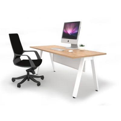 Proton Desk 1800W x 750D